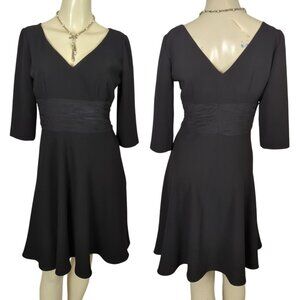Maggy London 3/4" sleeve V neck‎ V back black cocktail Empire waist dress size 4